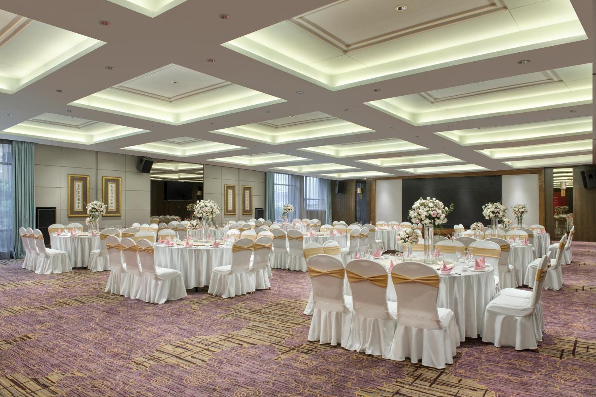 Dongguan Royal Garden Hotel Экстерьер фото